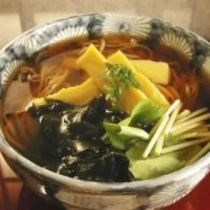 春の名物蕎麦　始めましたのサムネイル